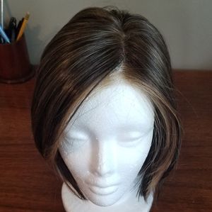 Raquel Welch Upstage